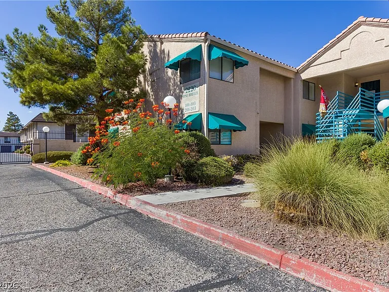 2220 Pine Breeze Ln #101 — Photo 5