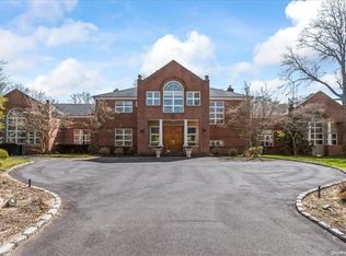 805 Channel Rd, Woodmere, NY 11598