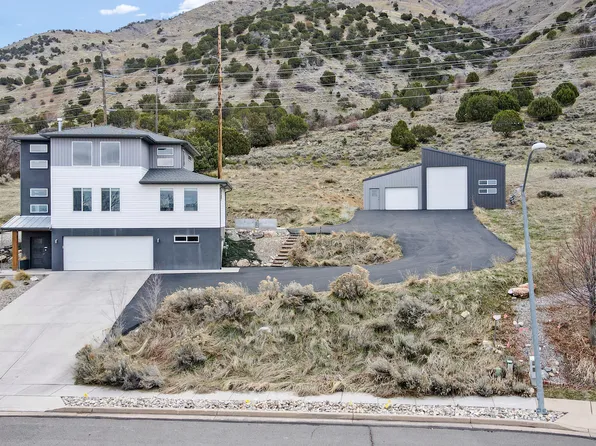 1156 Circle View Dr, Logan, UT 84341