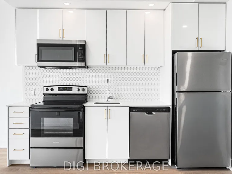 2070 Scott St #1107 — Photo 12