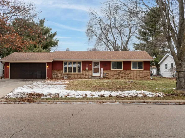3321 Berkshire Rd, Janesville, WI 53546