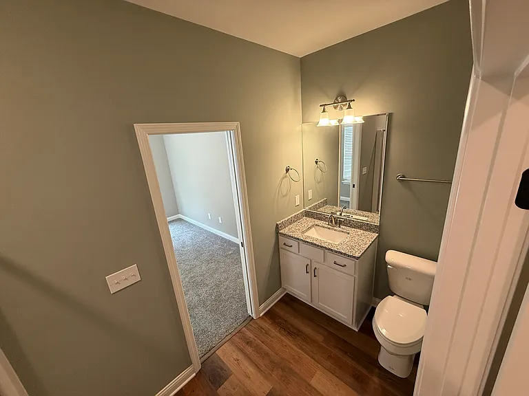 826 Rosemary Ln — Photo 10