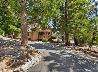 2300 Lausanne Dr, Wrightwood, CA 92397