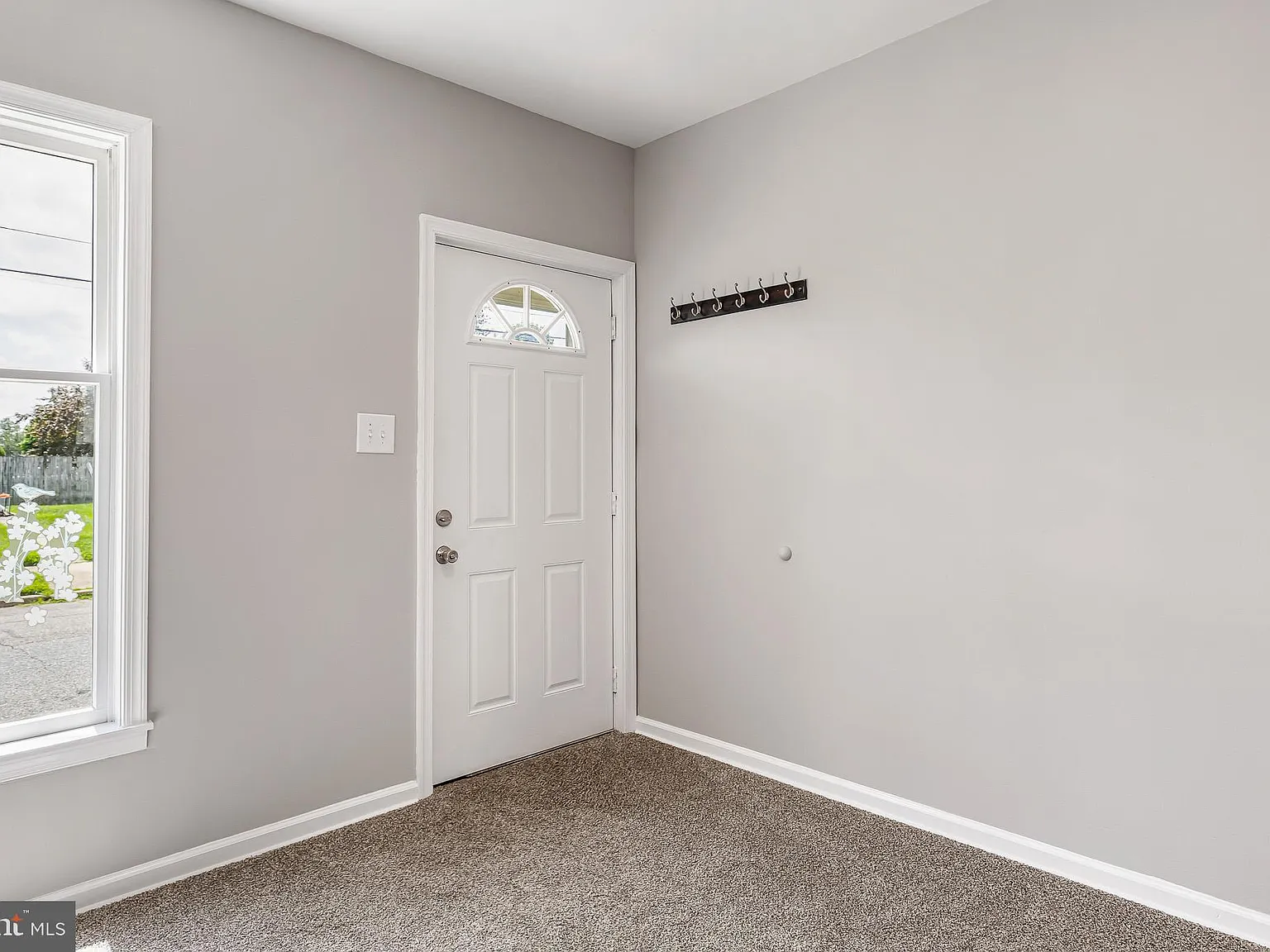 2 bed, $1,450 — Photo 2