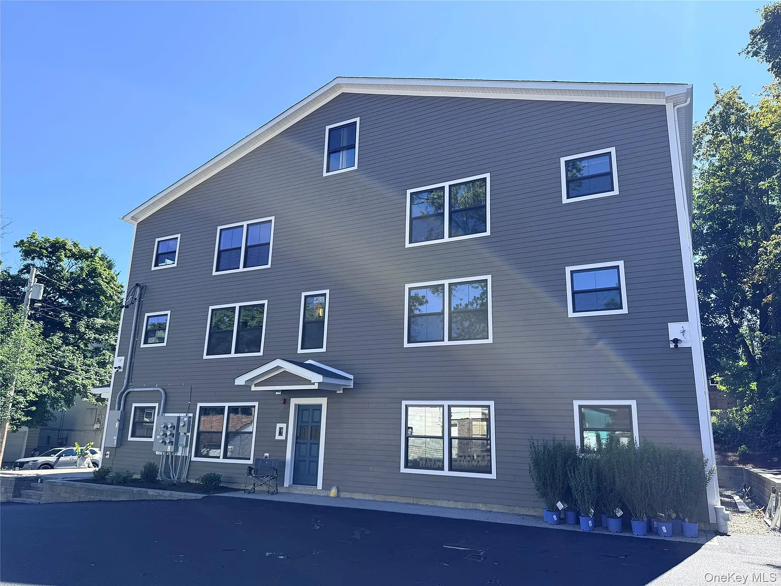 133 N Miller St — Photo 3