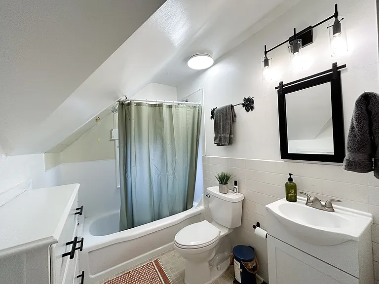 1011 W 15th Ave #A — Photo 10