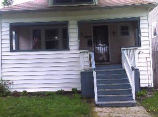 1765 W Olive Ave, Chicago, IL 60660