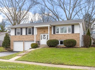 6310 Winston Dr, Woodridge, IL