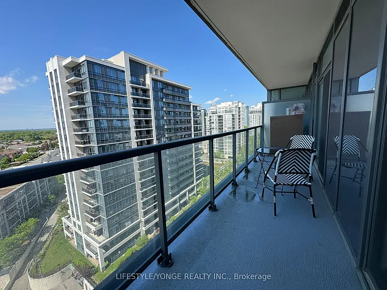 20 Gatineau Dr #1209 — Photo 17