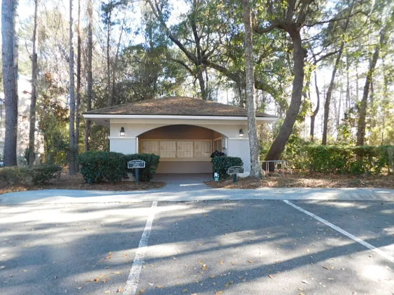 4 Indigo Run Dr #2210 — Photo 25