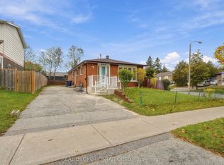 66 Crow Trl, Toronto, ON M1B 1X7