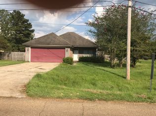 12420 Middlewood Dr, Baker, LA 70714