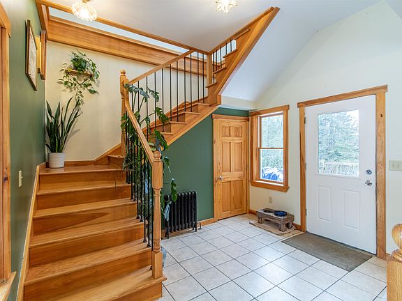 4th image of 1660 Town Line Road