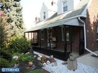 114 W Macdade Blvd, Folsom, PA 19033