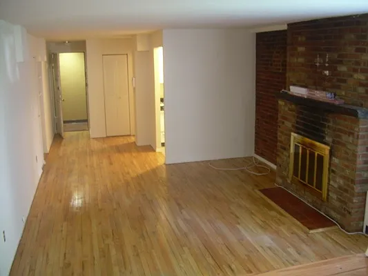 Rented by City Connections Realty | media 18