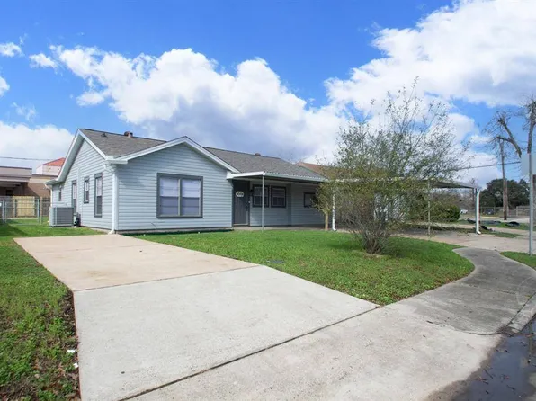 806 Grove St, Deer Park, TX 77536