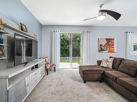 3rd image of 11531 Southern Creek Dr