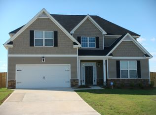 29 Creek Trl, Fort Mitchell, AL 36856