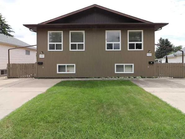 1145 & 1147 Yuill St SE, Medicine Hat, AB T1A 0Z4