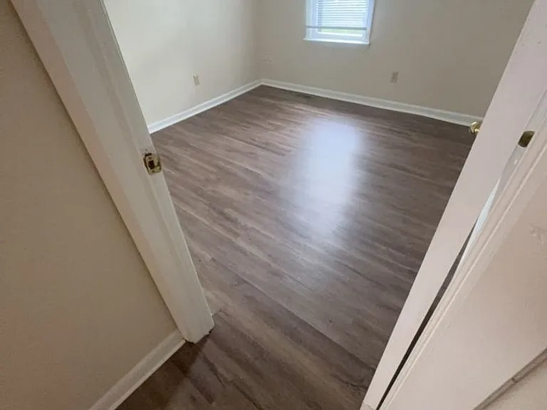 1267 Phillips Dr — Photo 24