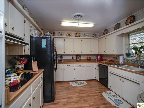 3rd image of 116 N 30th St