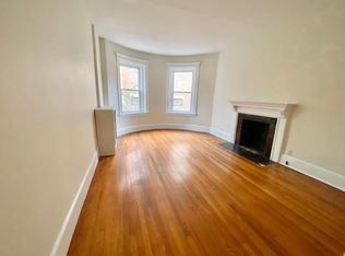 1786 Beacon St #3A, Brookline, MA 02445