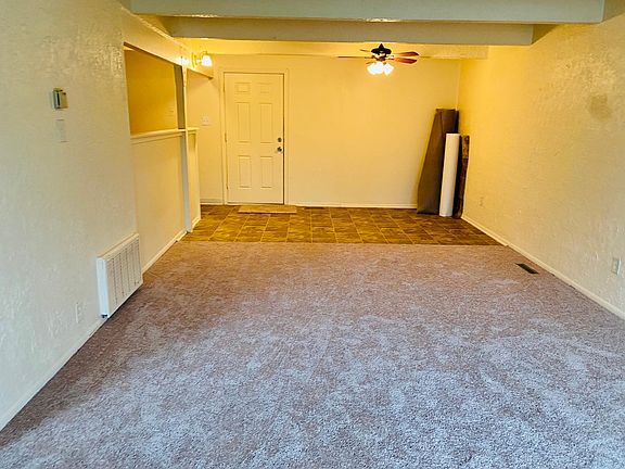 3rd image of 834 N 70th St