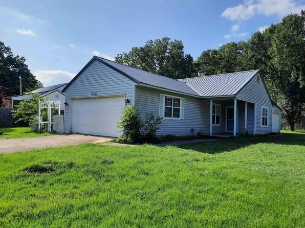 701 Clarence St, Mountain View, AR 72560