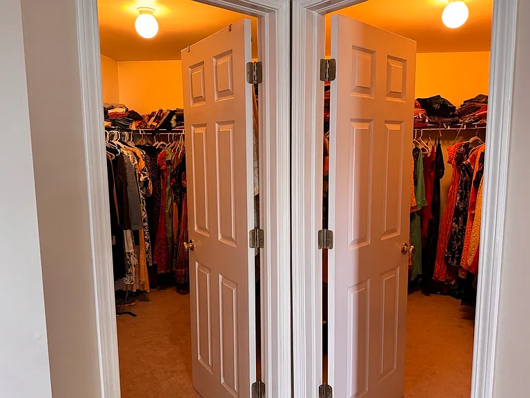 1268 Georgetown Way — Photo 11