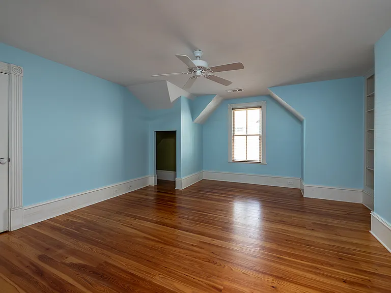 765 Woodland Ave SE — Photo 47