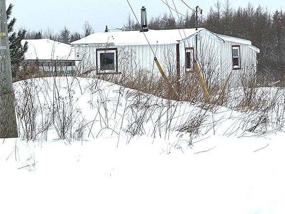 2nd image of 707 Fishing Club Rd