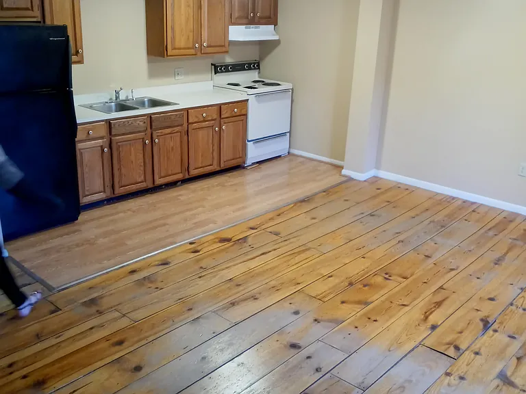 138 Rush Rd #6 — Photo 1