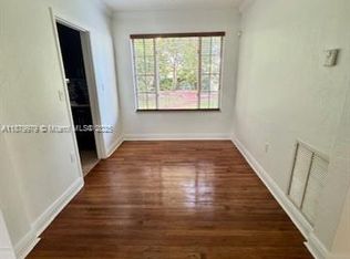 4471 SW 4th St, Miami, FL 33134