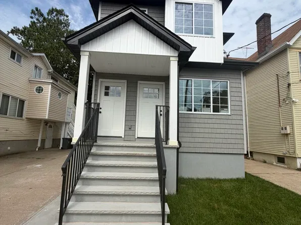 92 Houseman Ave, Staten Island, NY 10303