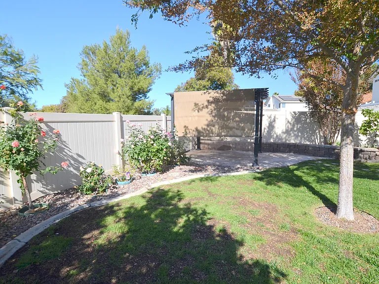 25487 Marvin Gardens Way — Photo 31