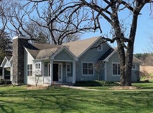 13276 White School Rd, Roscoe, IL 61073