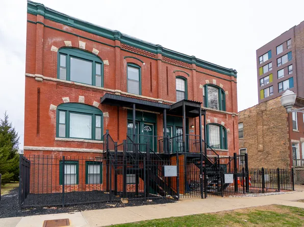 4326 S Calumet Ave APT 2, Chicago, IL 60653