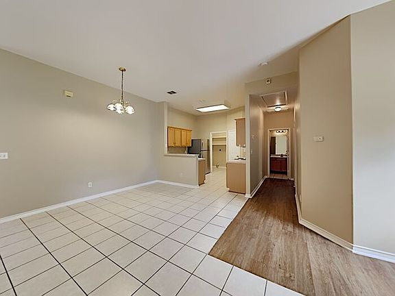 5th image of 7126 Ficus Ct