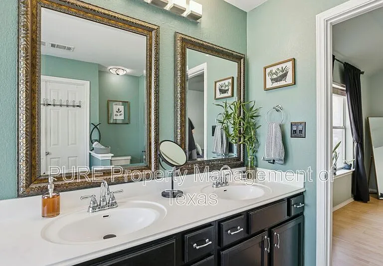 2412 Chestnut Path — Photo 15