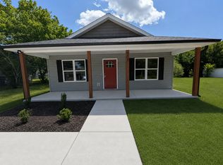 707 Trotter St, Thomasville, NC 27360