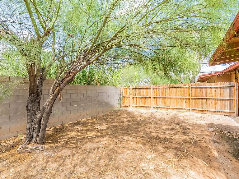 *Spectacular Homes Ready For Move In* — Photo 15