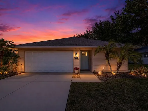 1984 Golden Palm Cir, Tavares, FL 32778