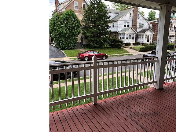 3rd image of 911 Bartram Ave