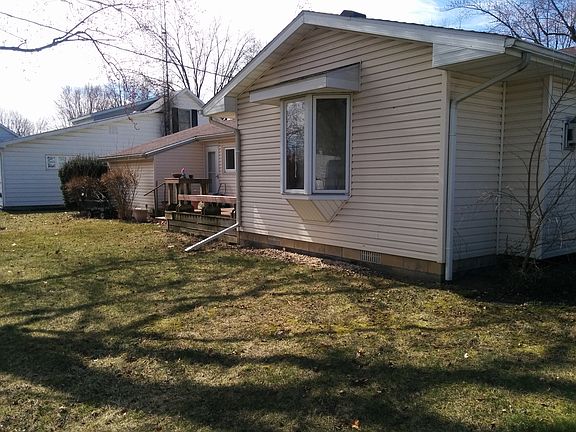 3rd image of 404 S Tarr St