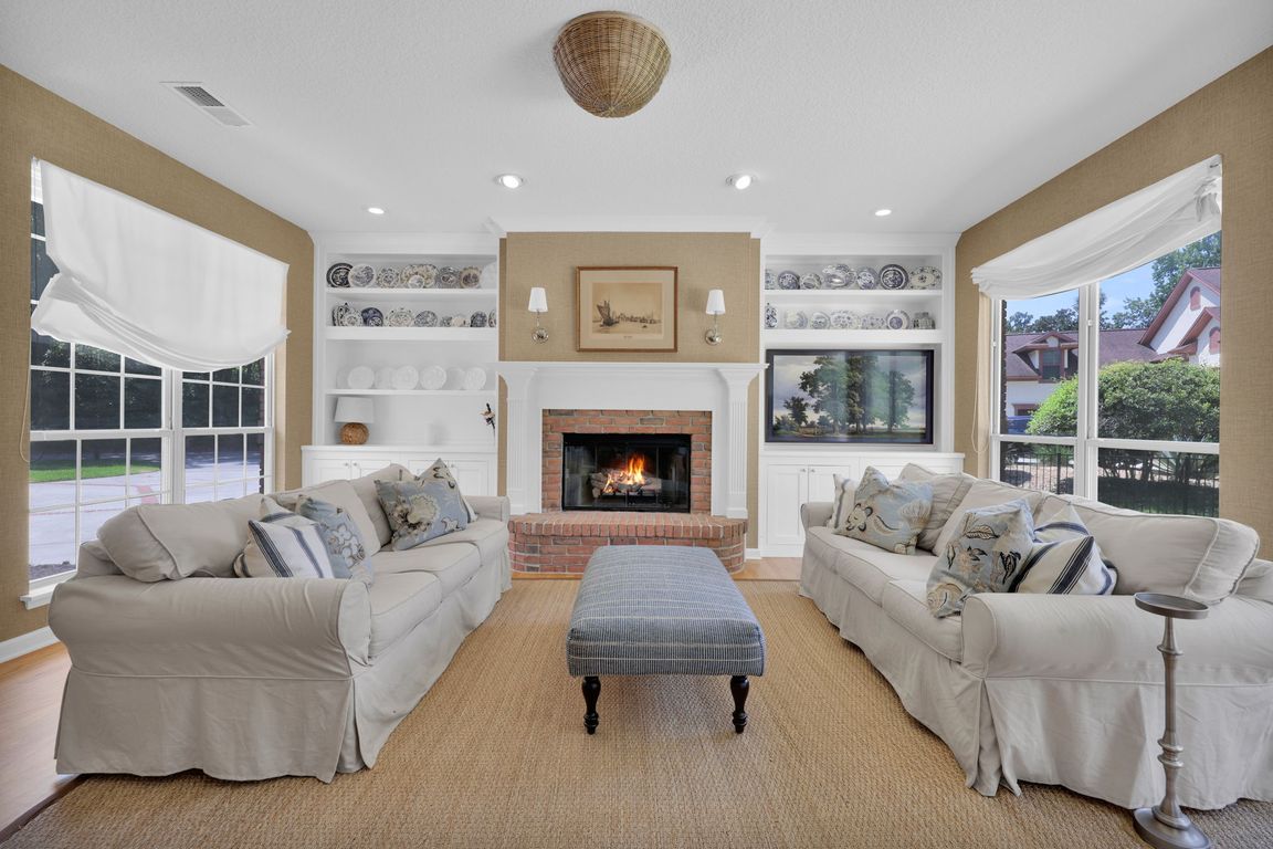 next background image