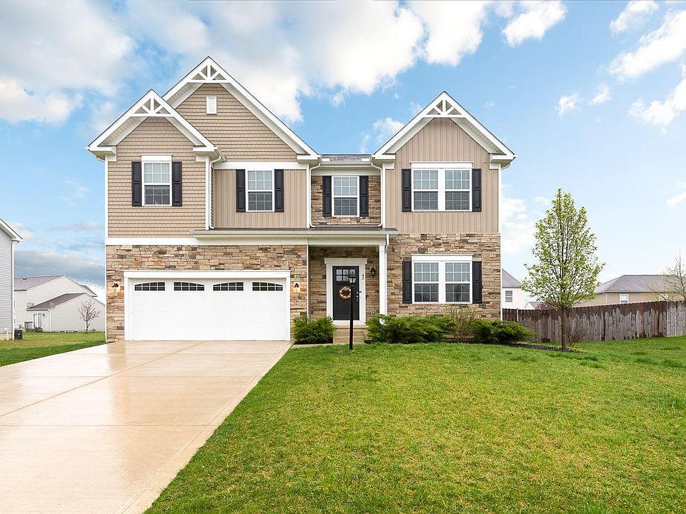 1st image of 42 Knights Bridge Dr W