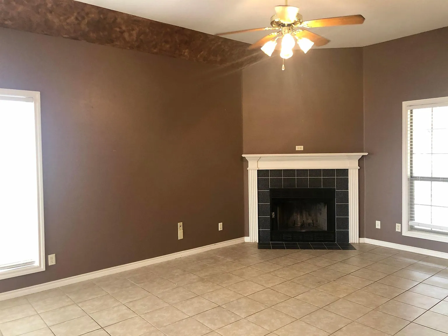 2 bed, 1488 sqft, $1,850 — Photo 2