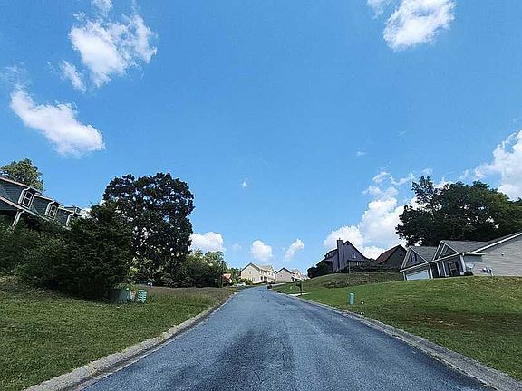 5th image of 71 Caseys Ridge Rd