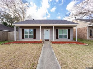 732 Elk Lake Dr, Baton Rouge, LA 70816