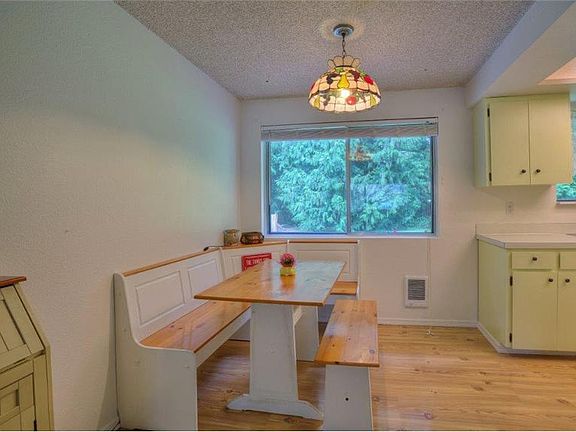 5th image of 21820 Villa Dr